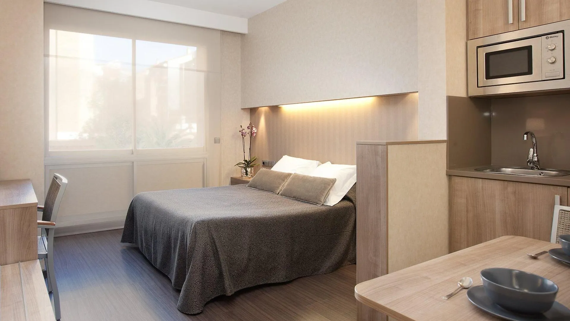 Hotell Aparthotel Silver Barcelona