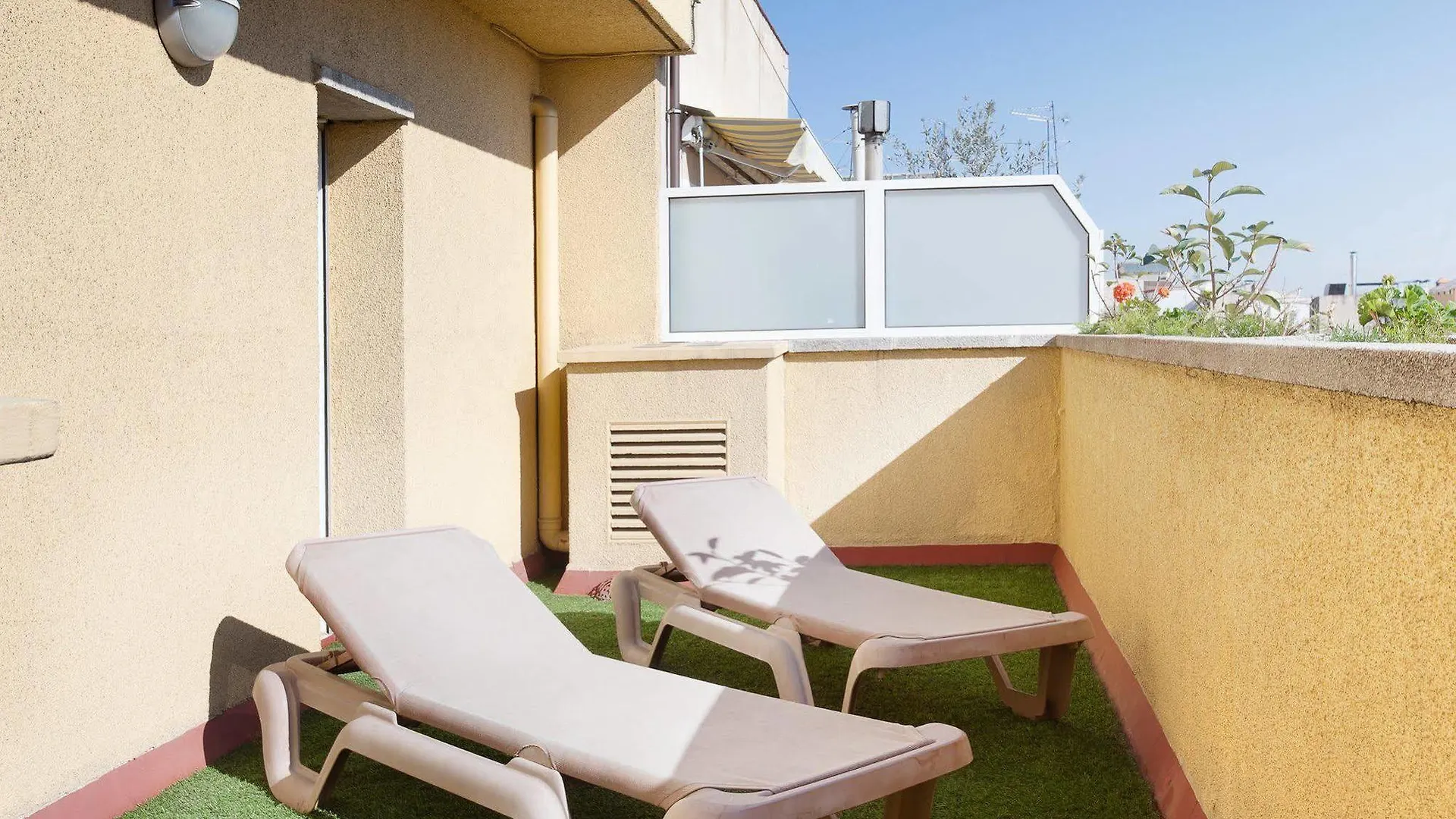 Aparthotel Silver Barcelona Hotell