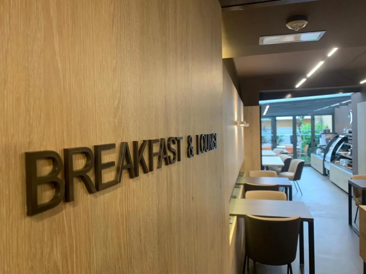 Hotell Aparthotel Silver Barcelona